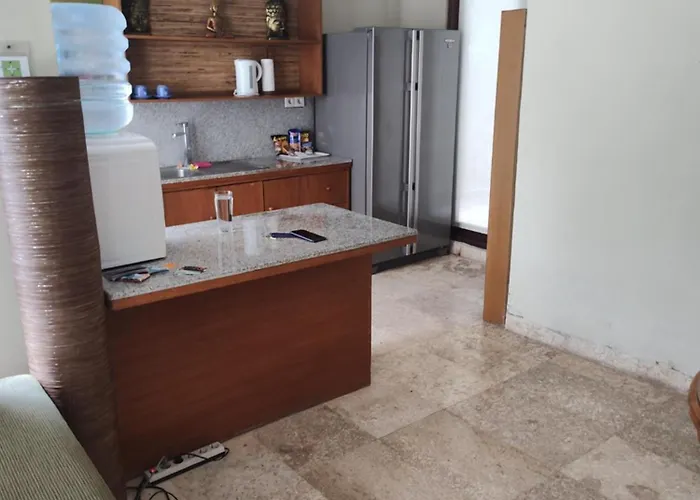 Spacious Private Pool Apartment-beachside Candi Dasa (Bali)