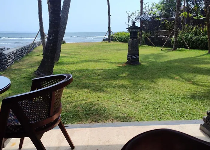 Spacious Private Pool Apartment-beachside * Candi Dasa (Bali)